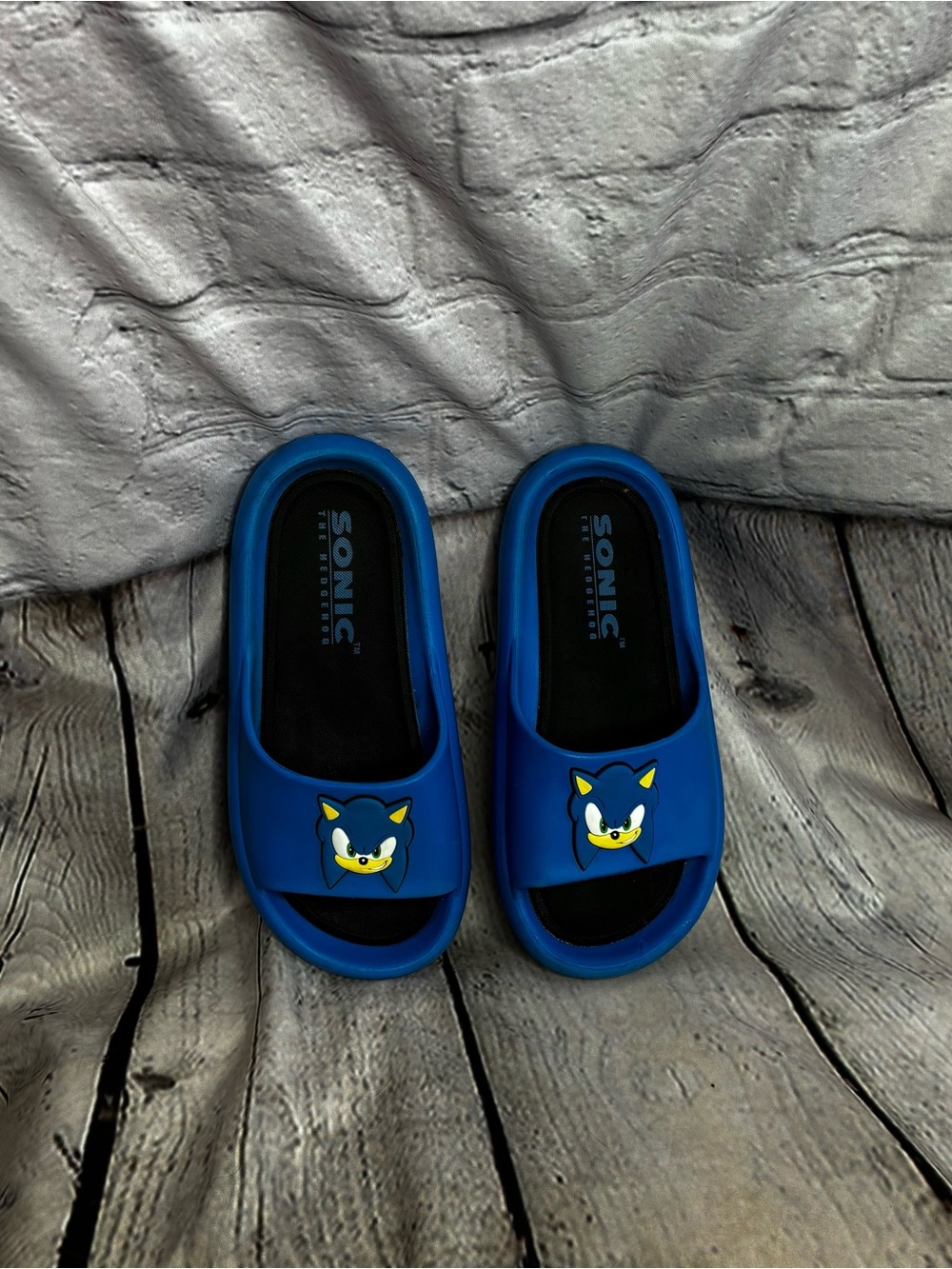 5/$20 Sonic The Hedgehog Slides Sega Blue Ground Up Sandal Youth Boys Size 2-3